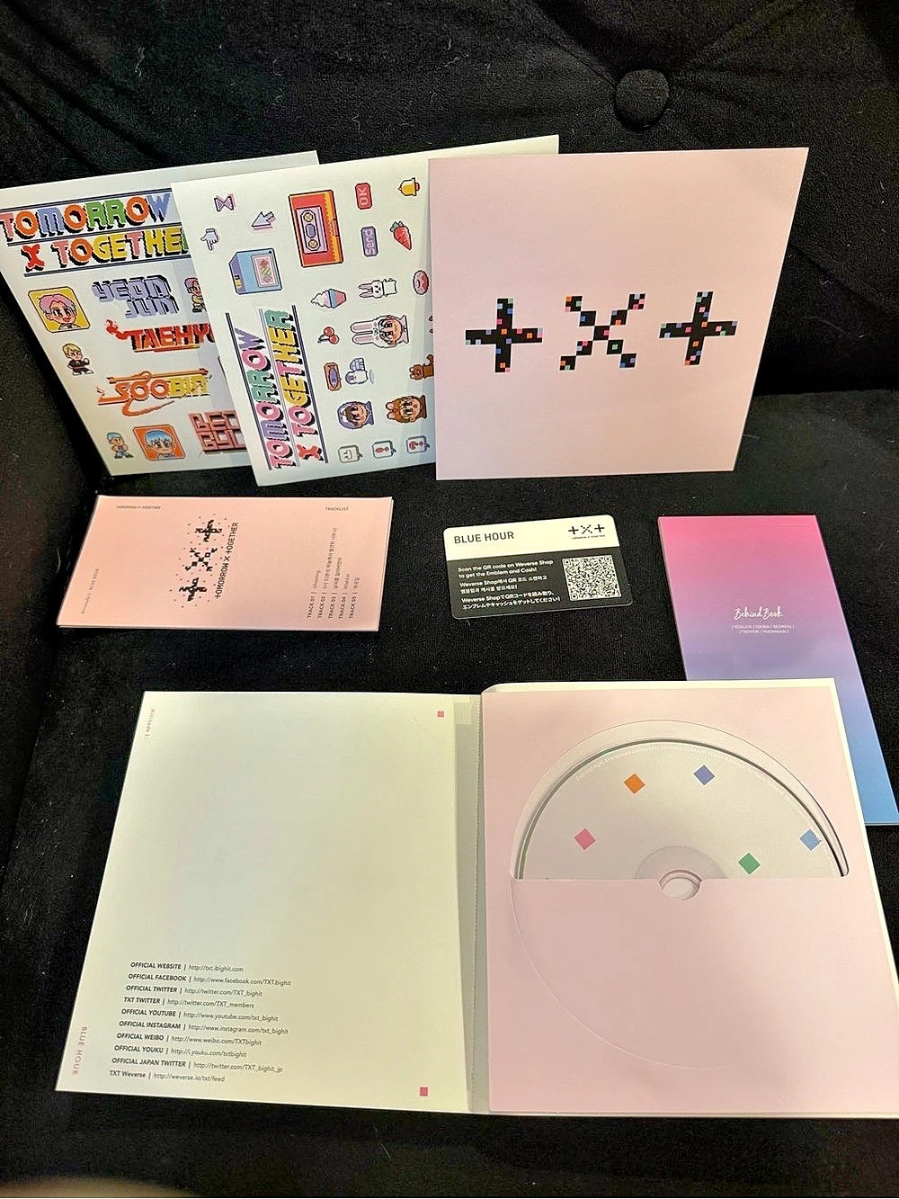 TOMORROW X TOGETHER minisode1: Blue Hour (R Ver.). K-pop Album CD